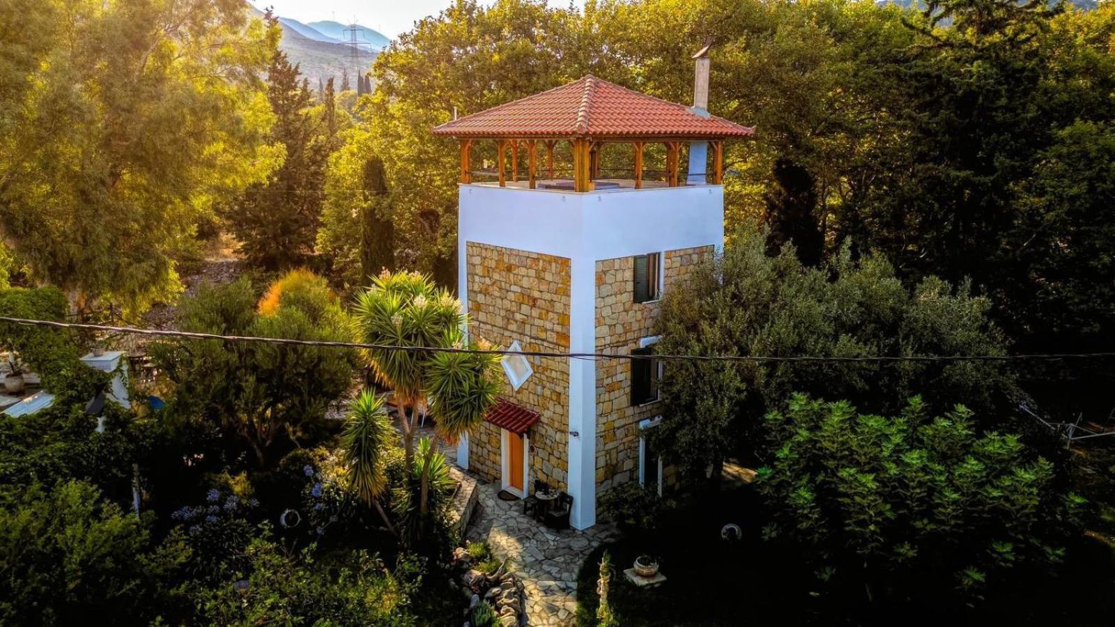 Steinturm Mit Dach-Terrasse Zwischen Fluss, Meer Und Gebirge- Spiti Pirgos Paralia Sergoulas Eksteriør bilde